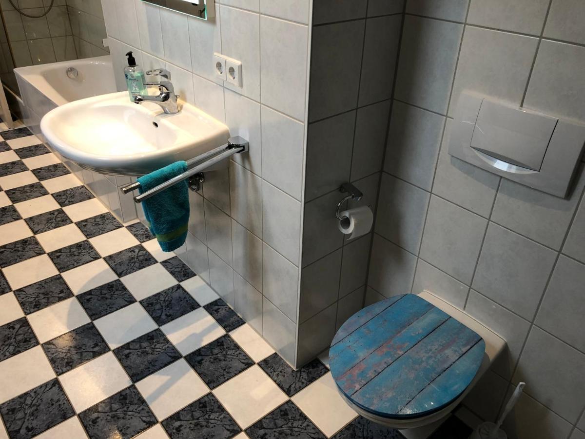 Villa Lou Moessingen Luaran gambar